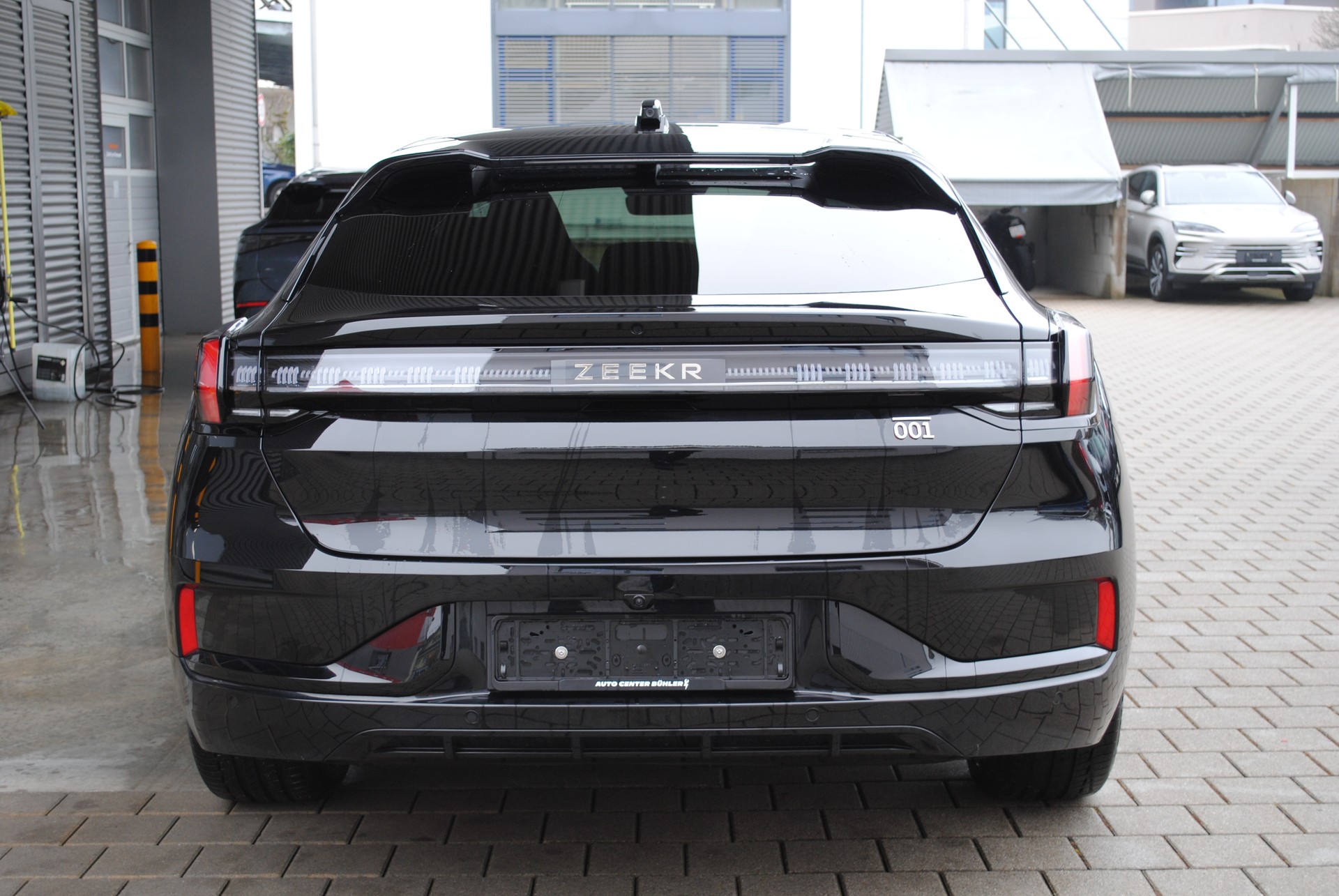 ZEEKR 001 96kWh Performace AWD-image-5