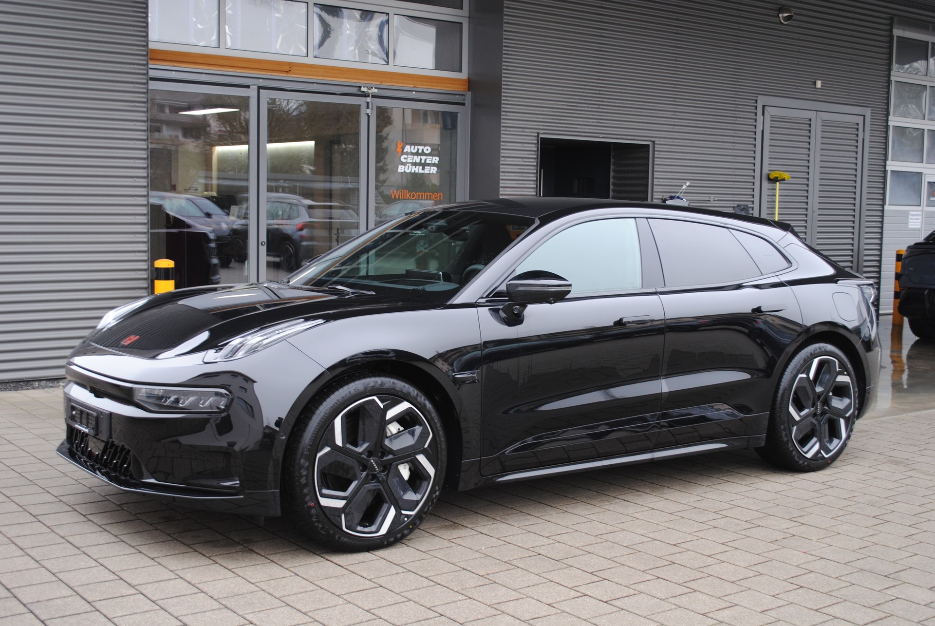 ZEEKR 001 96kWh Performace AWD-image-0