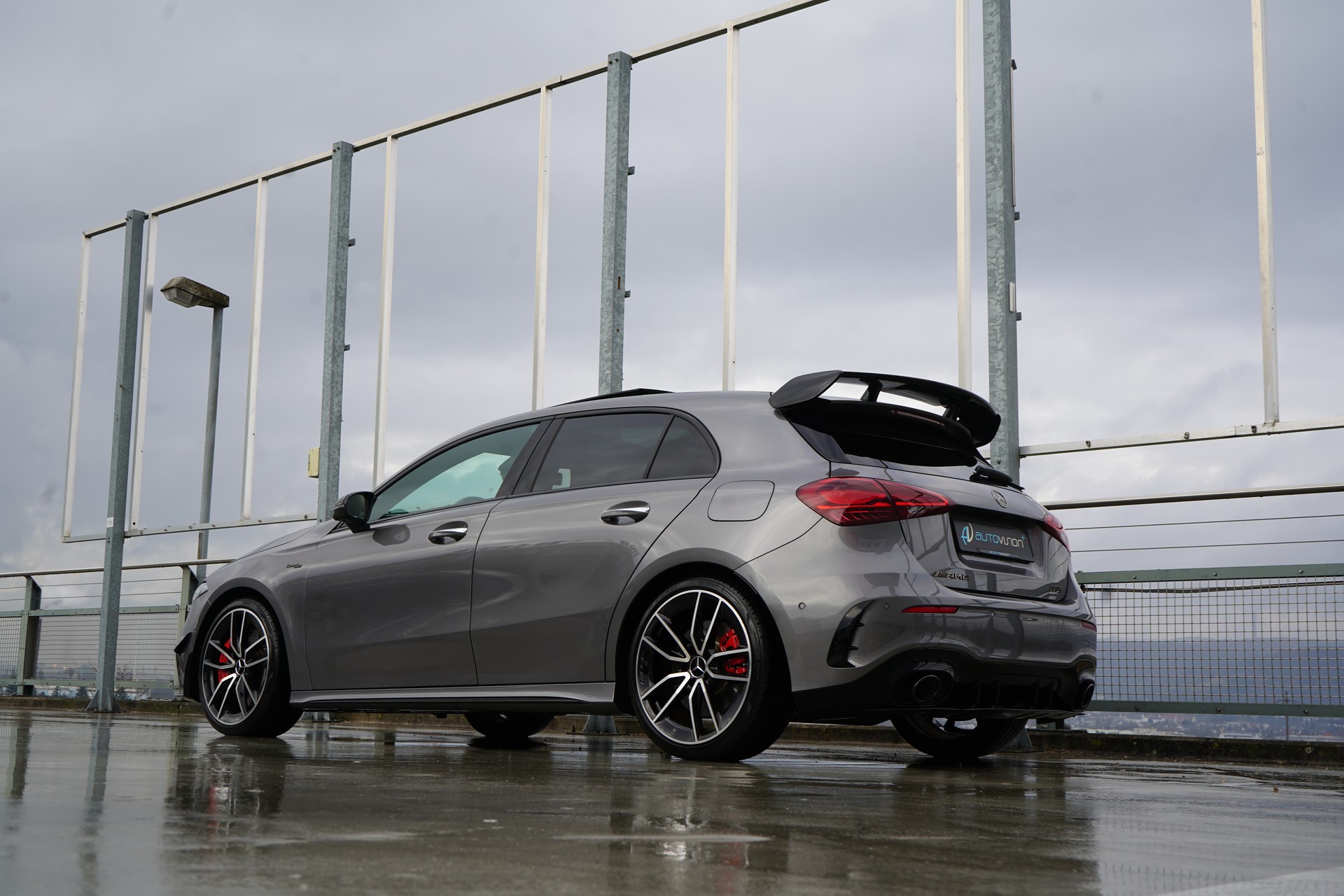 MERCEDES-BENZ AMG 35 4MATIC BLACK ll AERODYNAMIK 8G-DCT l 306 PS-image-10