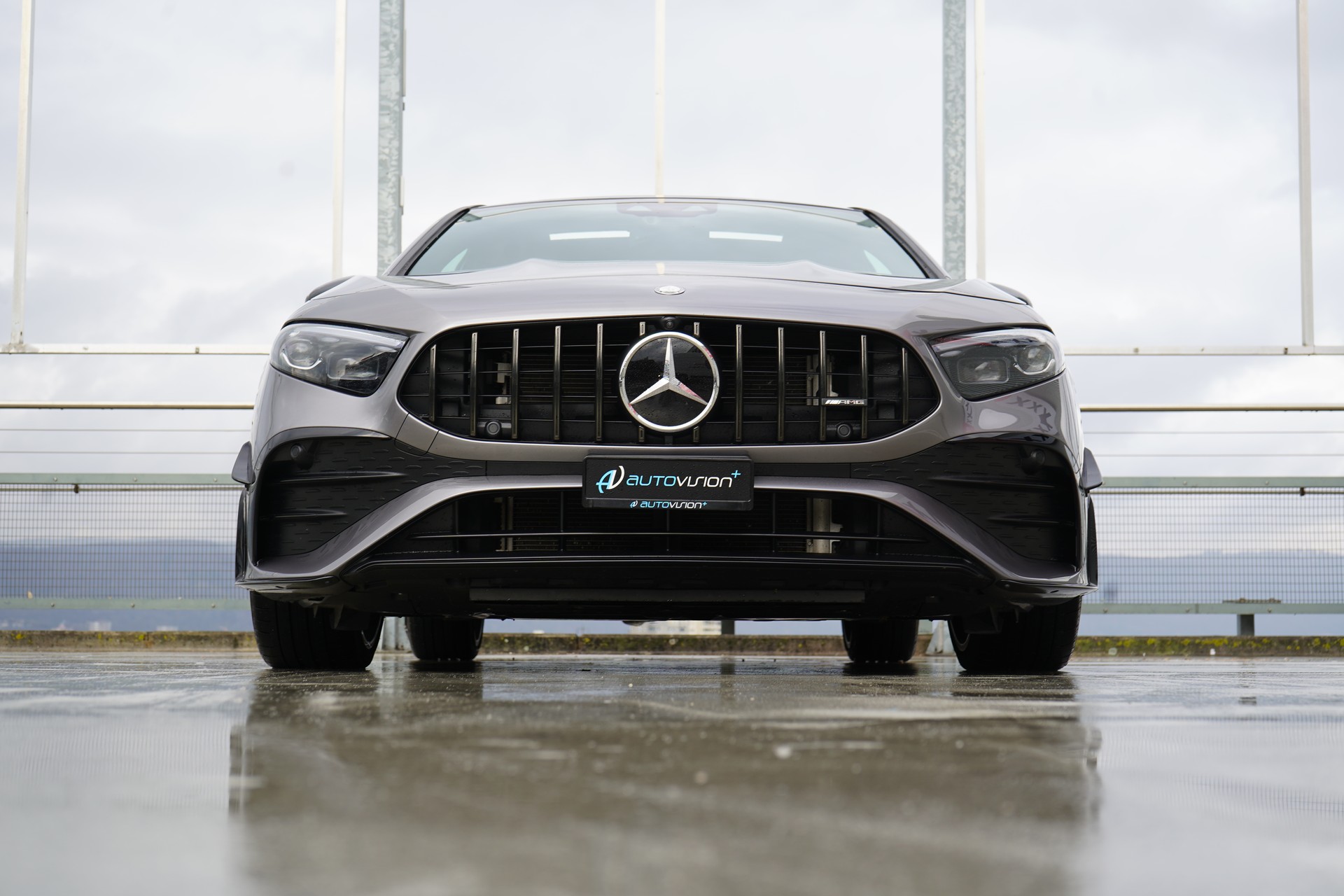 MERCEDES-BENZ AMG 35 4MATIC BLACK ll AERODYNAMIK 8G-DCT l 306 PS-image-15