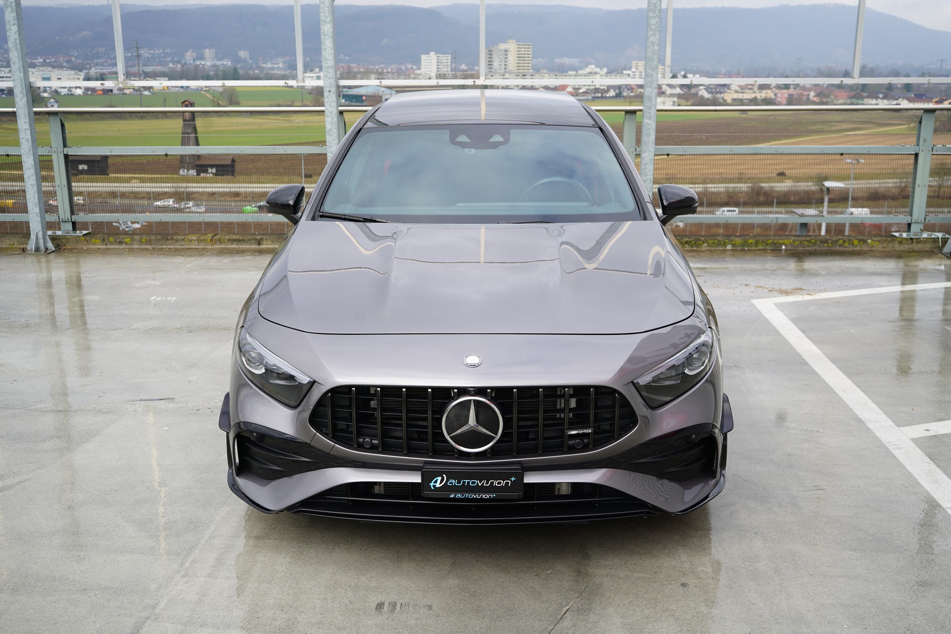 MERCEDES-BENZ AMG 35 4MATIC BLACK ll AERODYNAMIK 8G-DCT l 306 PS-image-14