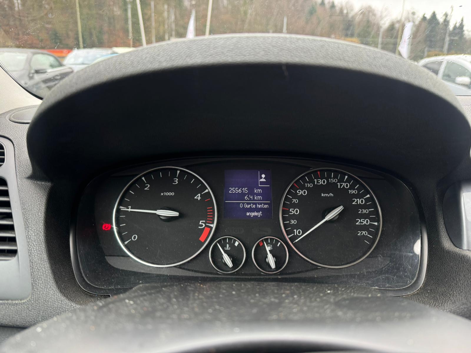 RENAULT Laguna Grandtour 1.5 dCi Dynamique-image-11