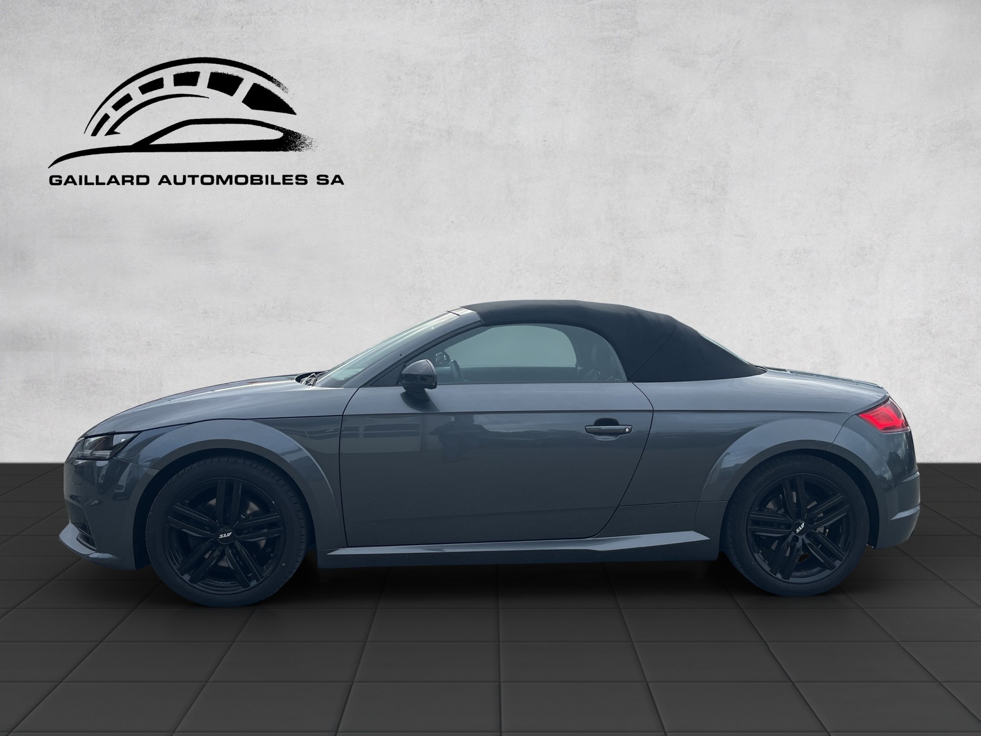 AUDI TT Roadster 2.0 TFSI quattro S-tronic-image-4