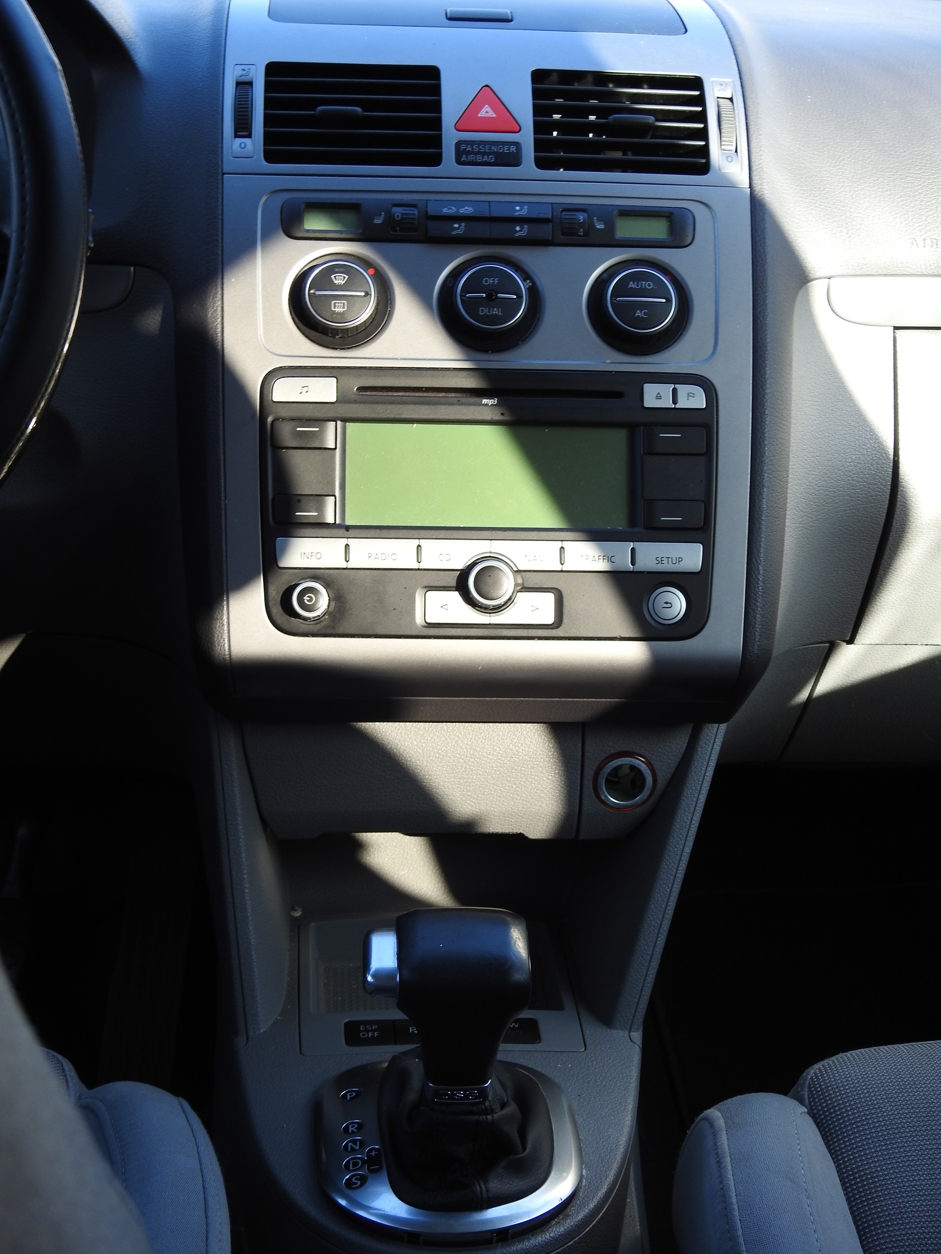 VW Touran 1.4 TSI Conceptline-image-14