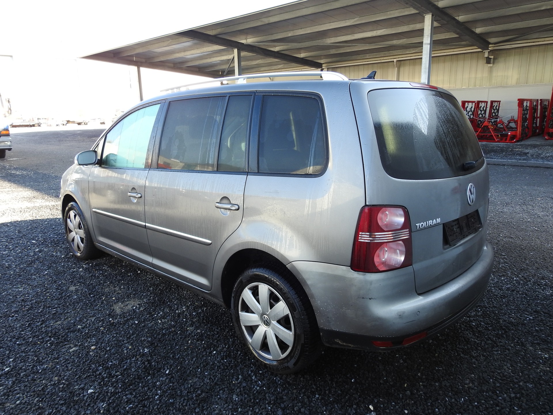 VW Touran 1.4 TSI Conceptline-image-4
