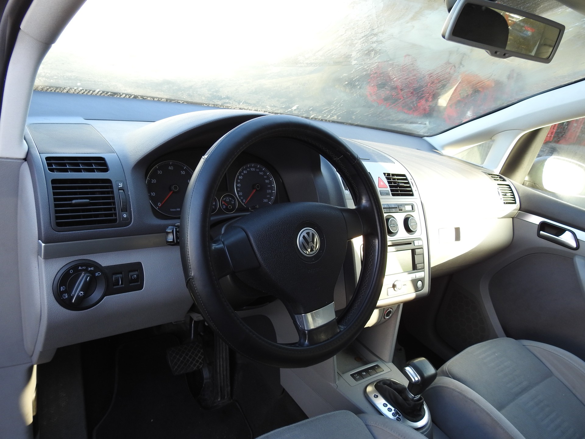 VW Touran 1.4 TSI Conceptline-image-10