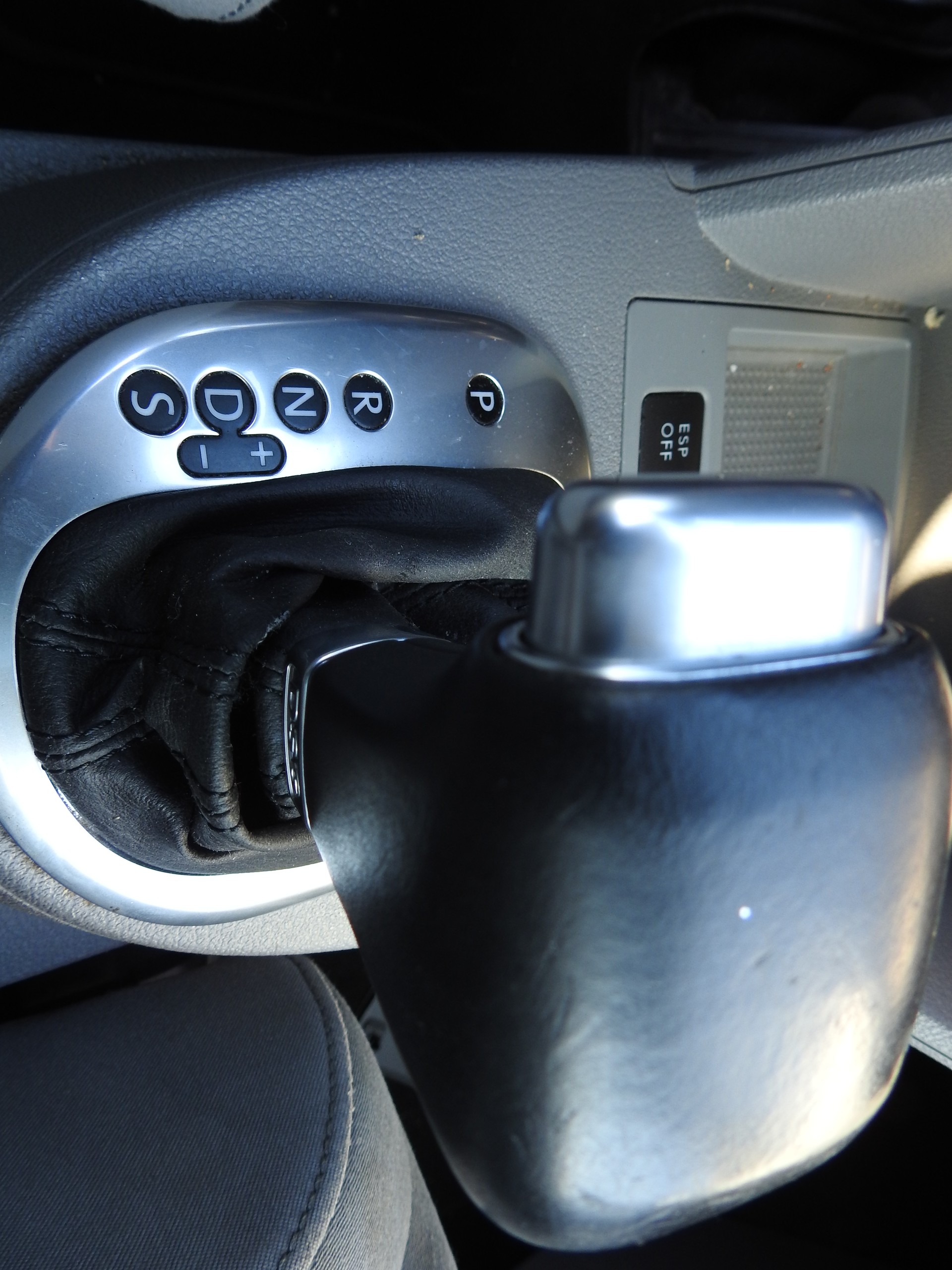 VW Touran 1.4 TSI Conceptline-image-17