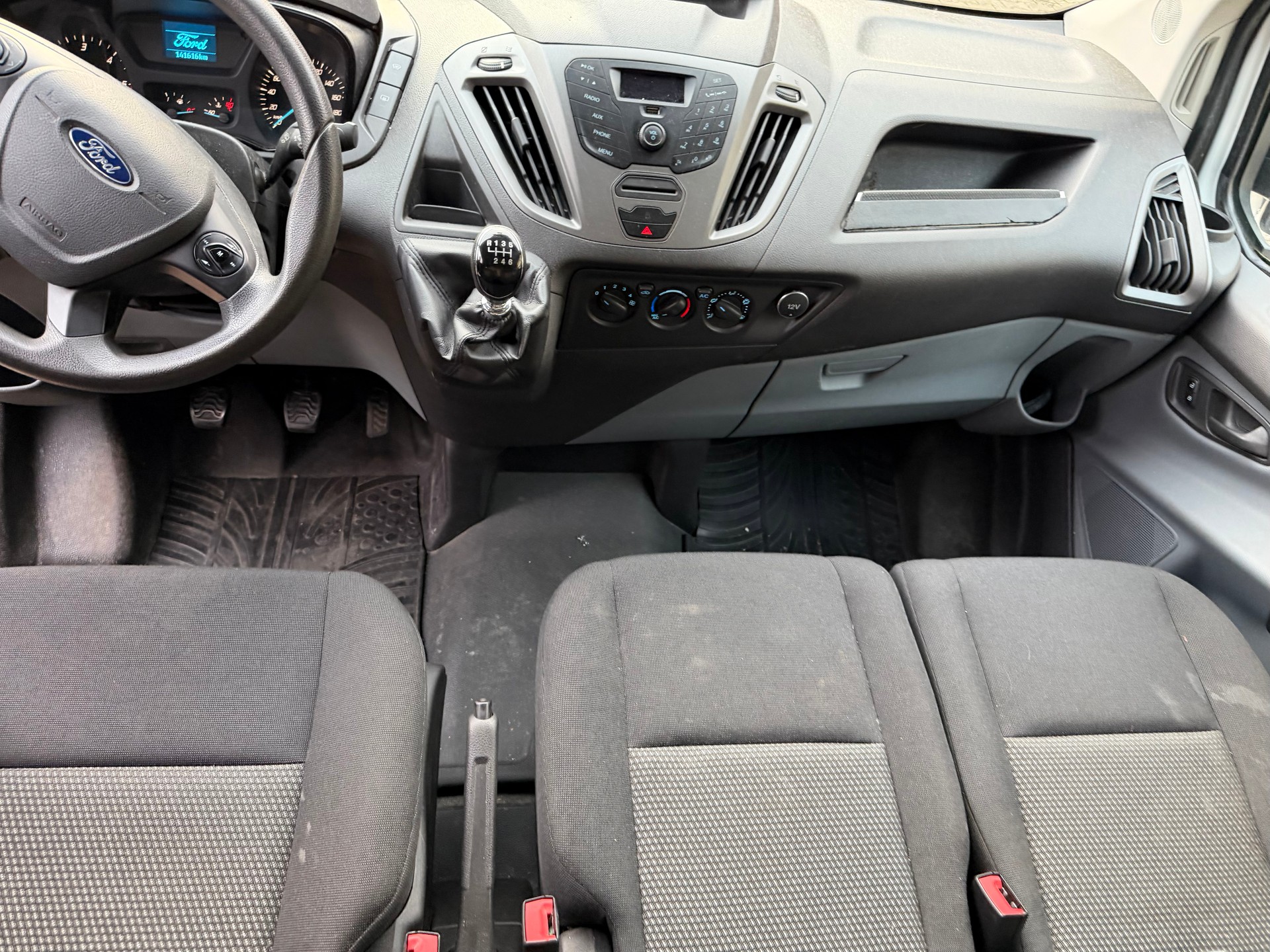 FORD Transit Custom Van 270 L1H1 Ambiente-image-9