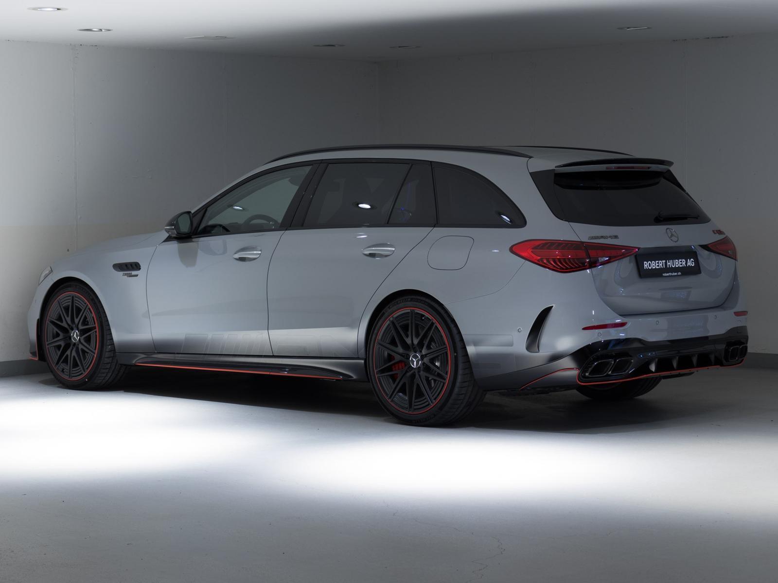 MERCEDES-BENZ C 63 AMG S E Performance 4MATIC T-Modell "Executive Edition"-image-4