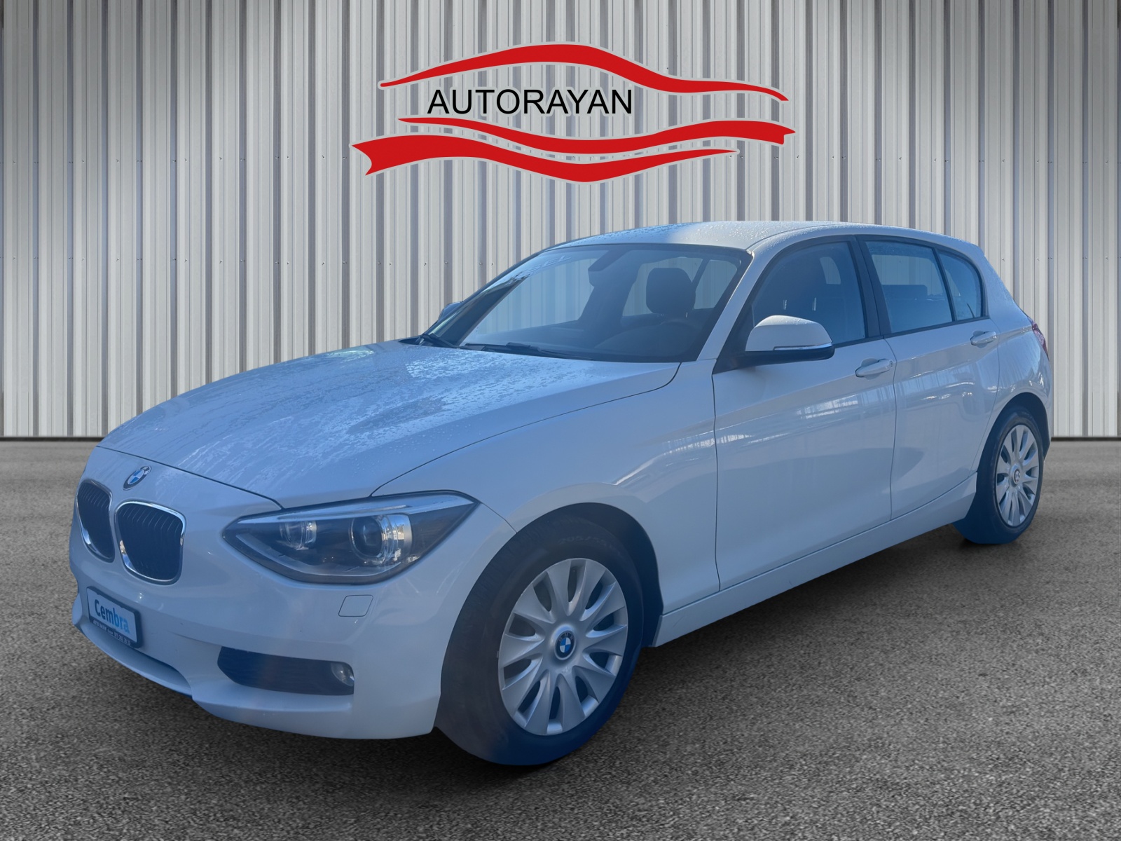 BMW 120d xDrive-image-1