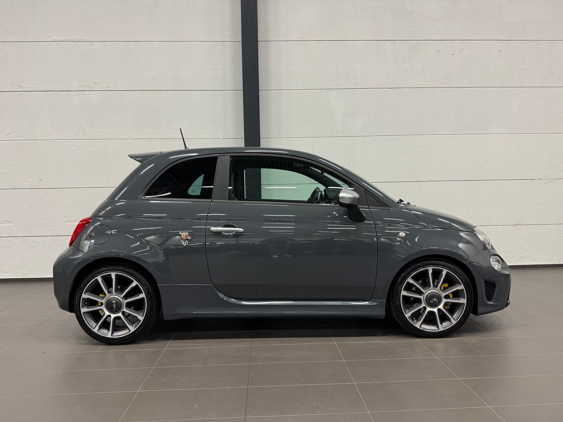 FIAT 595 1.4 16V Turbo Abarth Turismo Dualogic-image-8