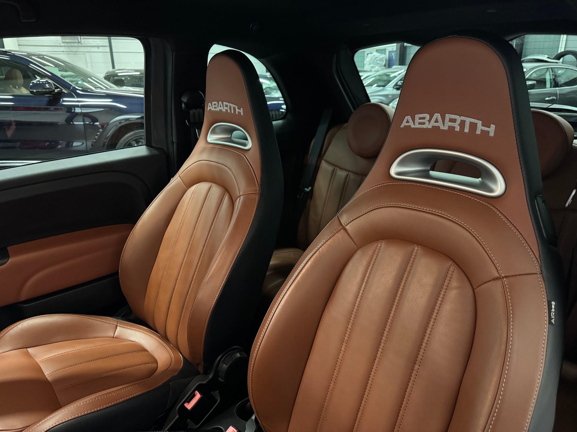 FIAT 595 1.4 16V Turbo Abarth Turismo Dualogic-image-18