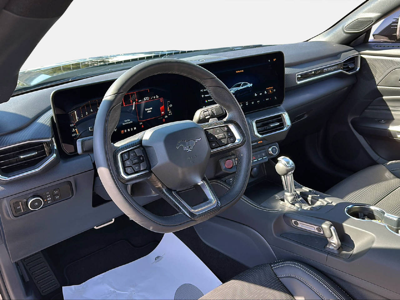 FORD Mustang Coupé 5.0 V8 GT-image-9