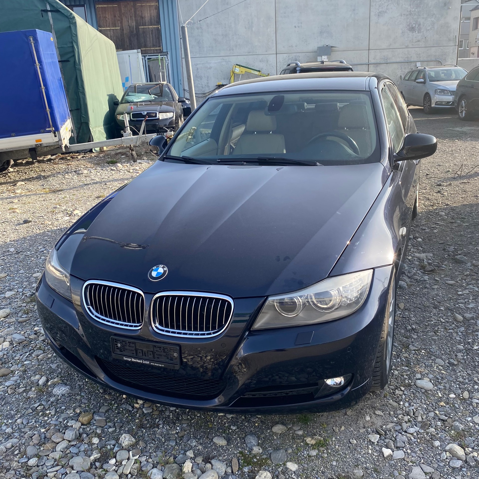 BMW 330i x-Drive Steptronic-image-0