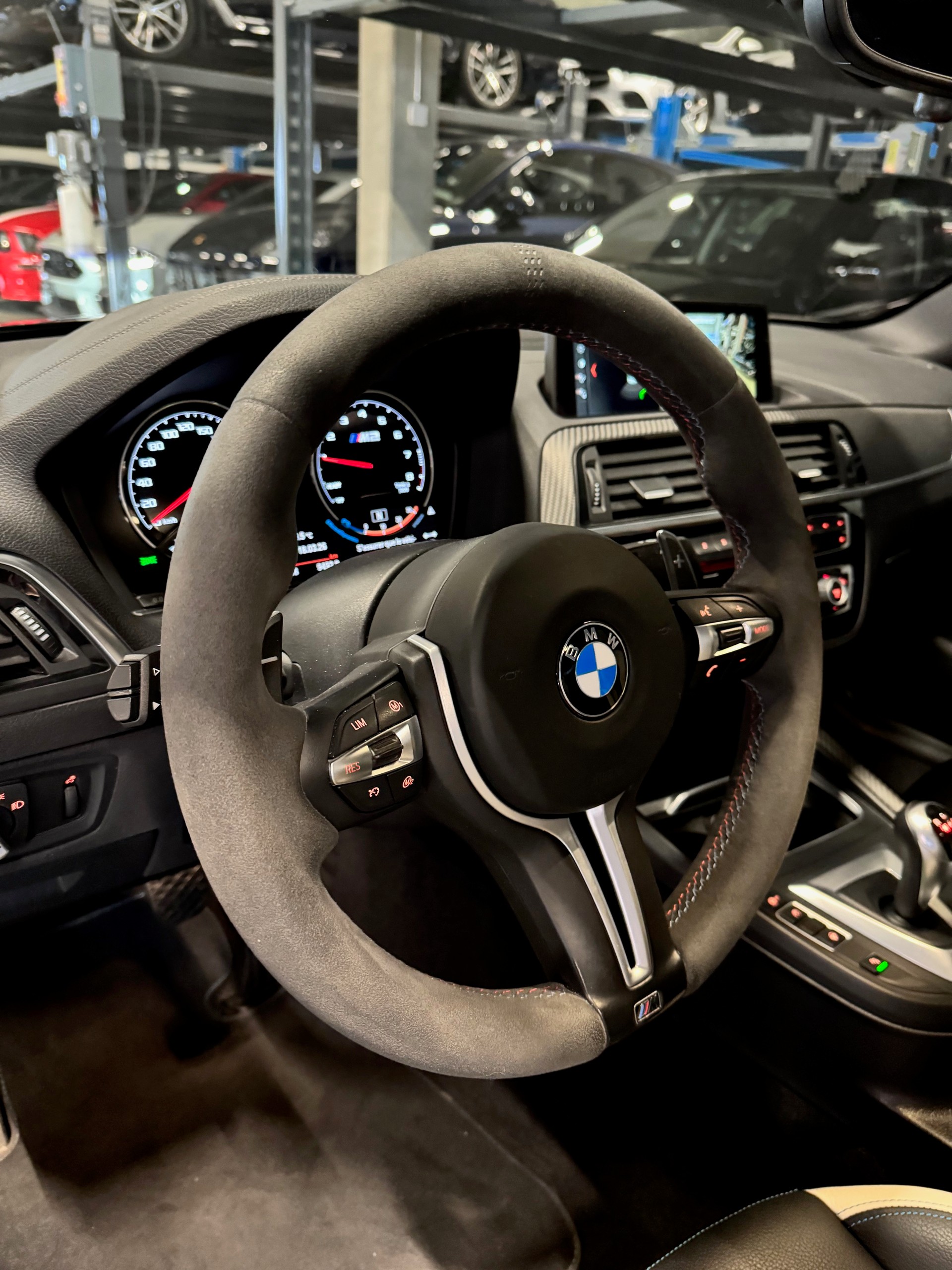 BMW M2 Competition *Spécial Edition 1/120 ex*-image-8