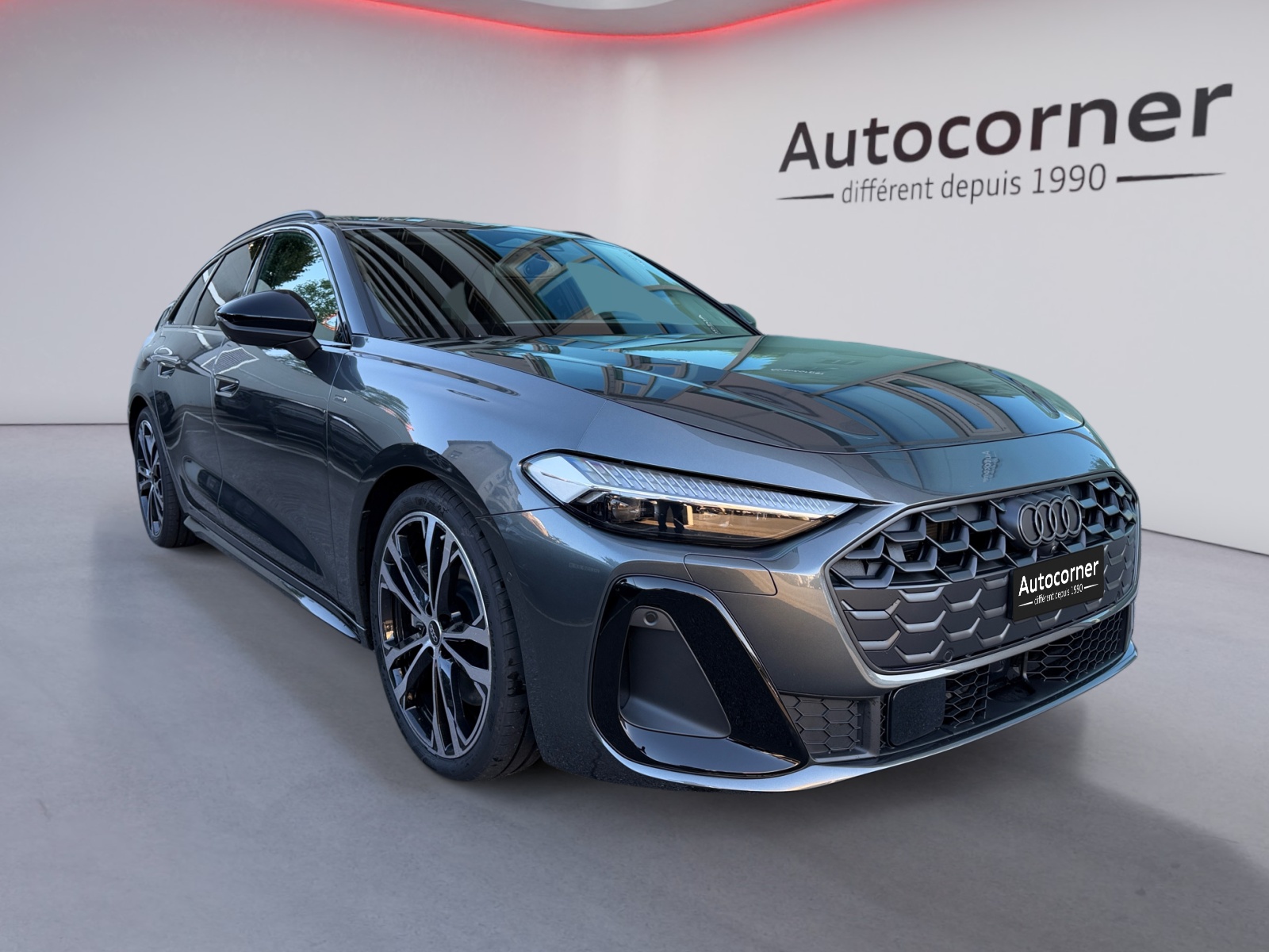 AUDI A5 Avant e-hybrid quattro Attraction 220 kW S tronic