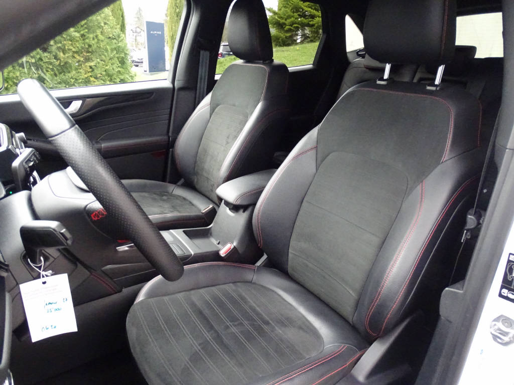 FORD Kuga 2.5 Hybrid ST-Line X 4x4-image-4