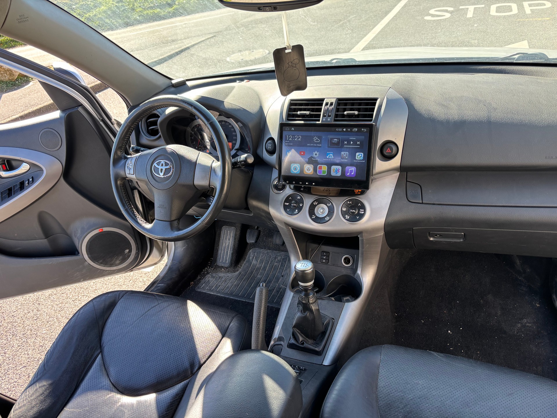 TOYOTA RAV-4 2.2D-4 D CleanPower Linea Sol-image-9