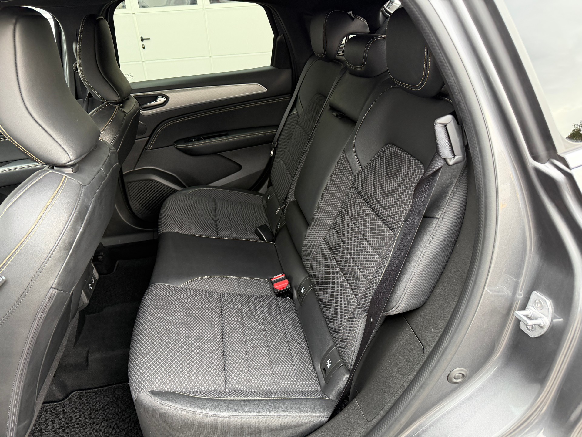 RENAULT Arkana 1.3 TCe techno EDC-image-6