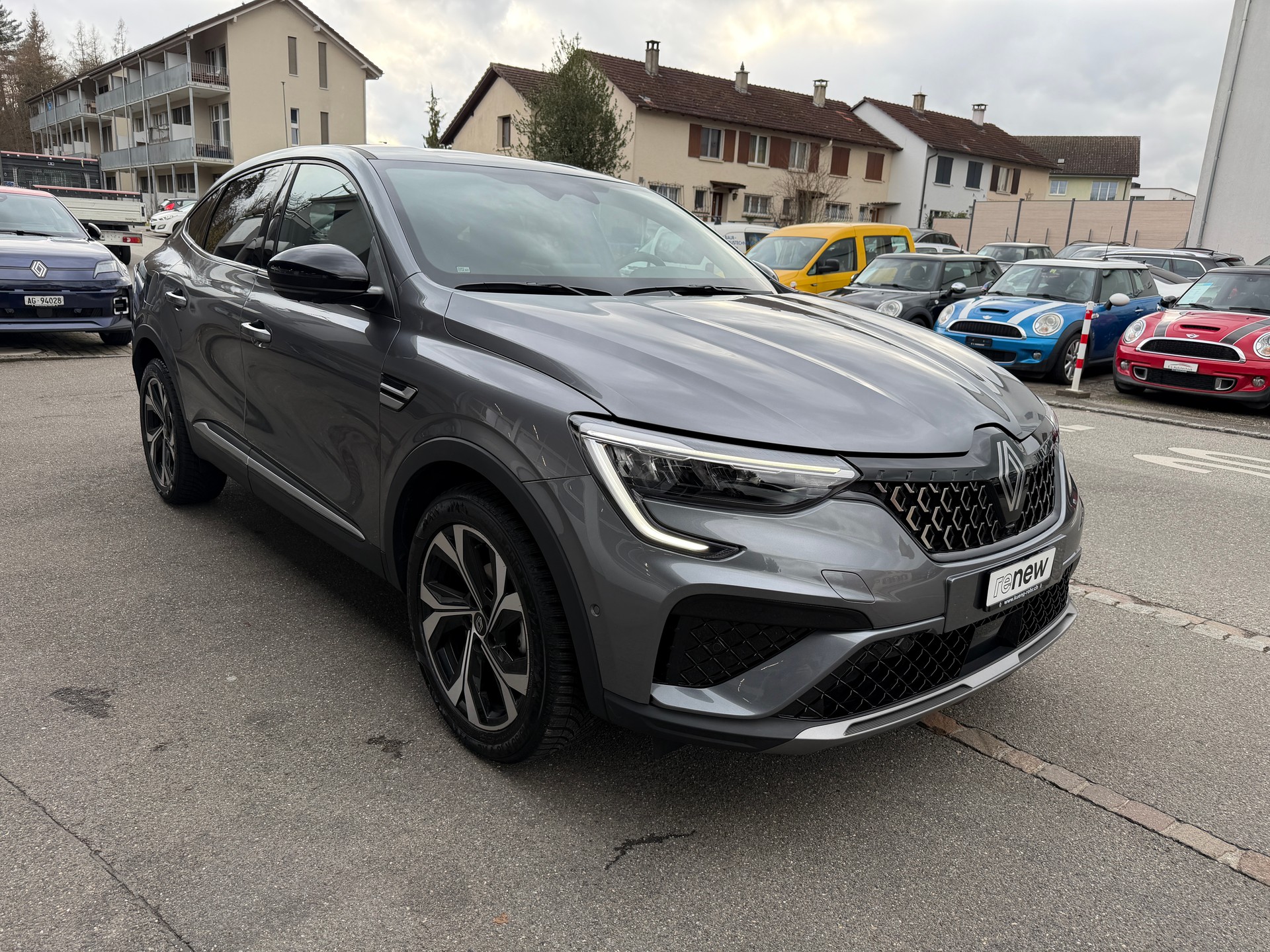 RENAULT Arkana 1.3 TCe techno EDC-showroom-element-2