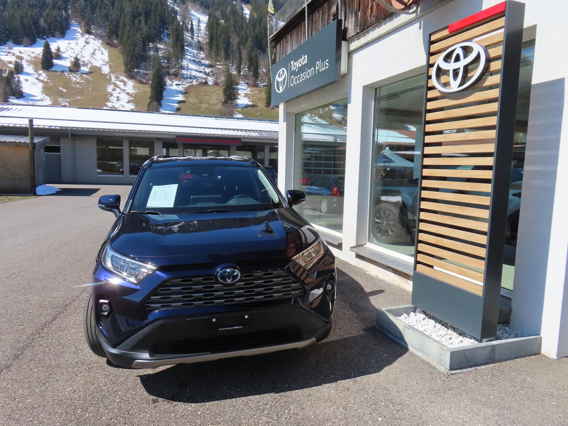 TOYOTA RAV4 2.5 HEV Trend-showroom-element-1
