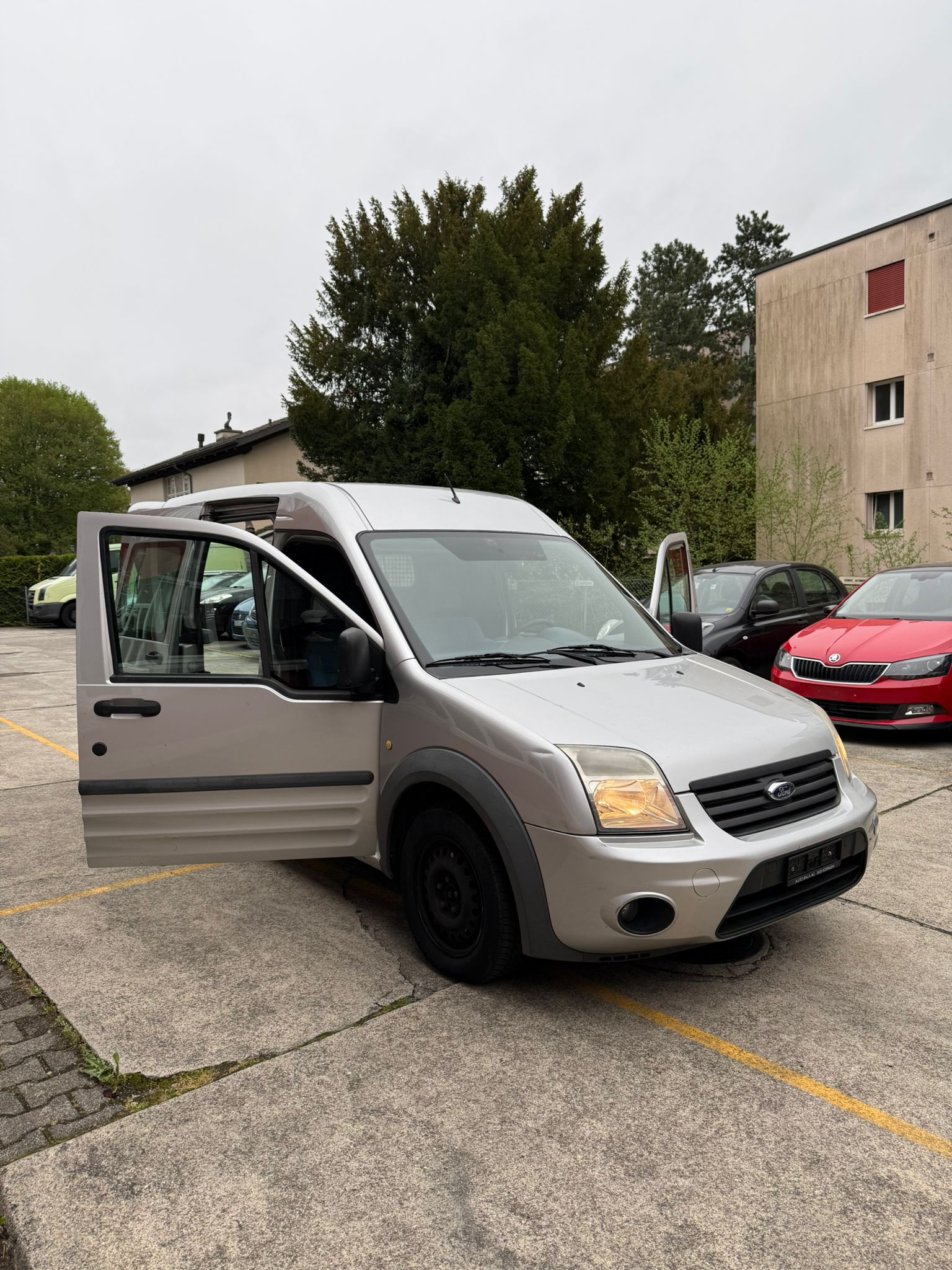 FORD Transit Connect Van T230 1.8 TDCi L Trend-image-5