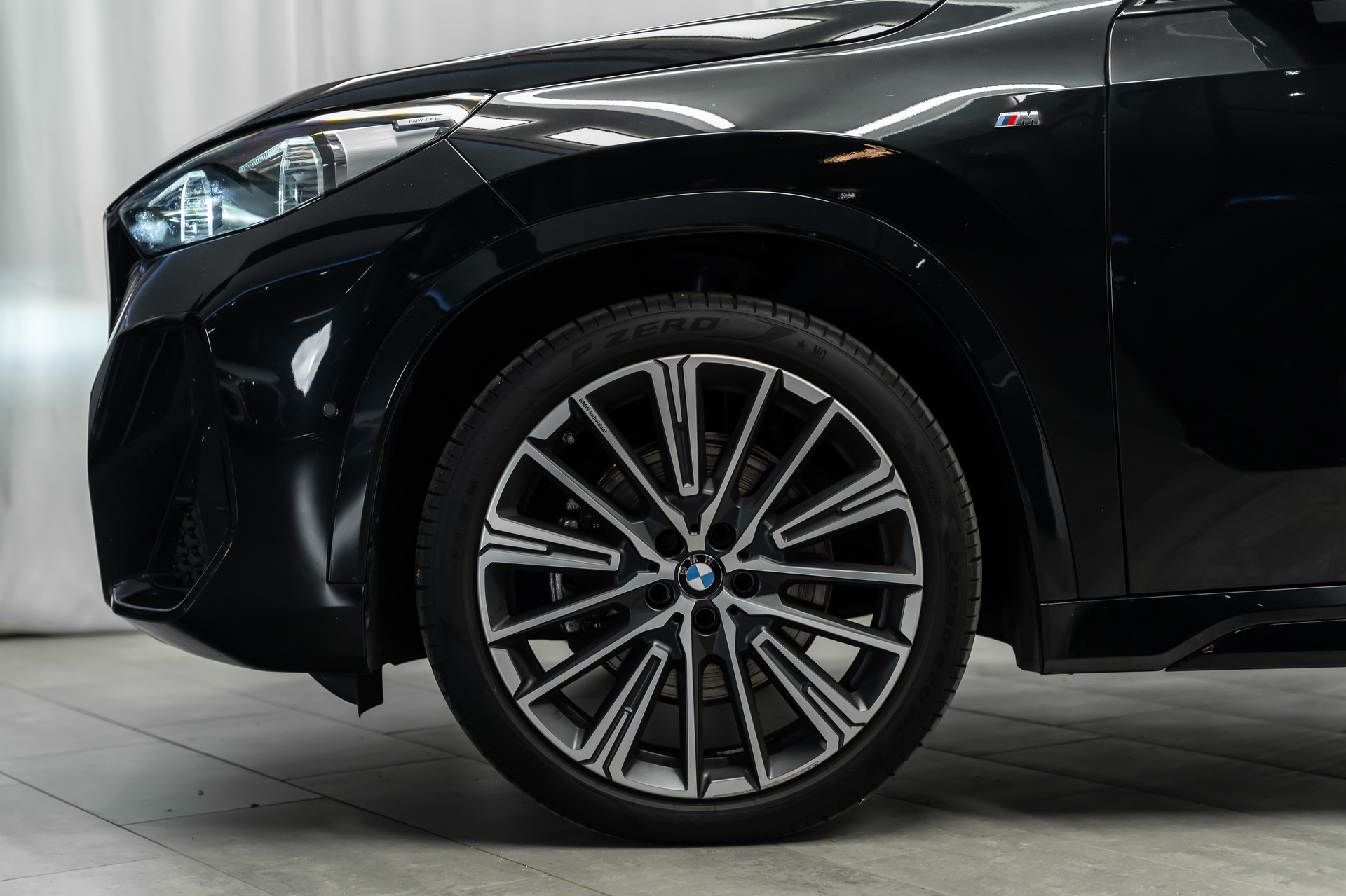 BMW X1 xDrive 23d 48V M Sport *Facelift*Panorama*Head-Up*AHK*-showroom-element-3