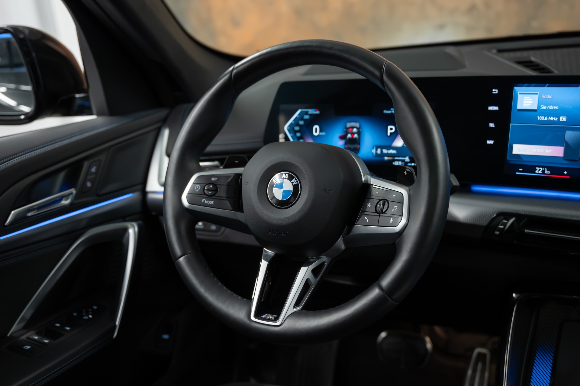 BMW X1 xDrive 23d 48V M Sport *Facelift*Panorama*Head-Up*AHK*-image-16