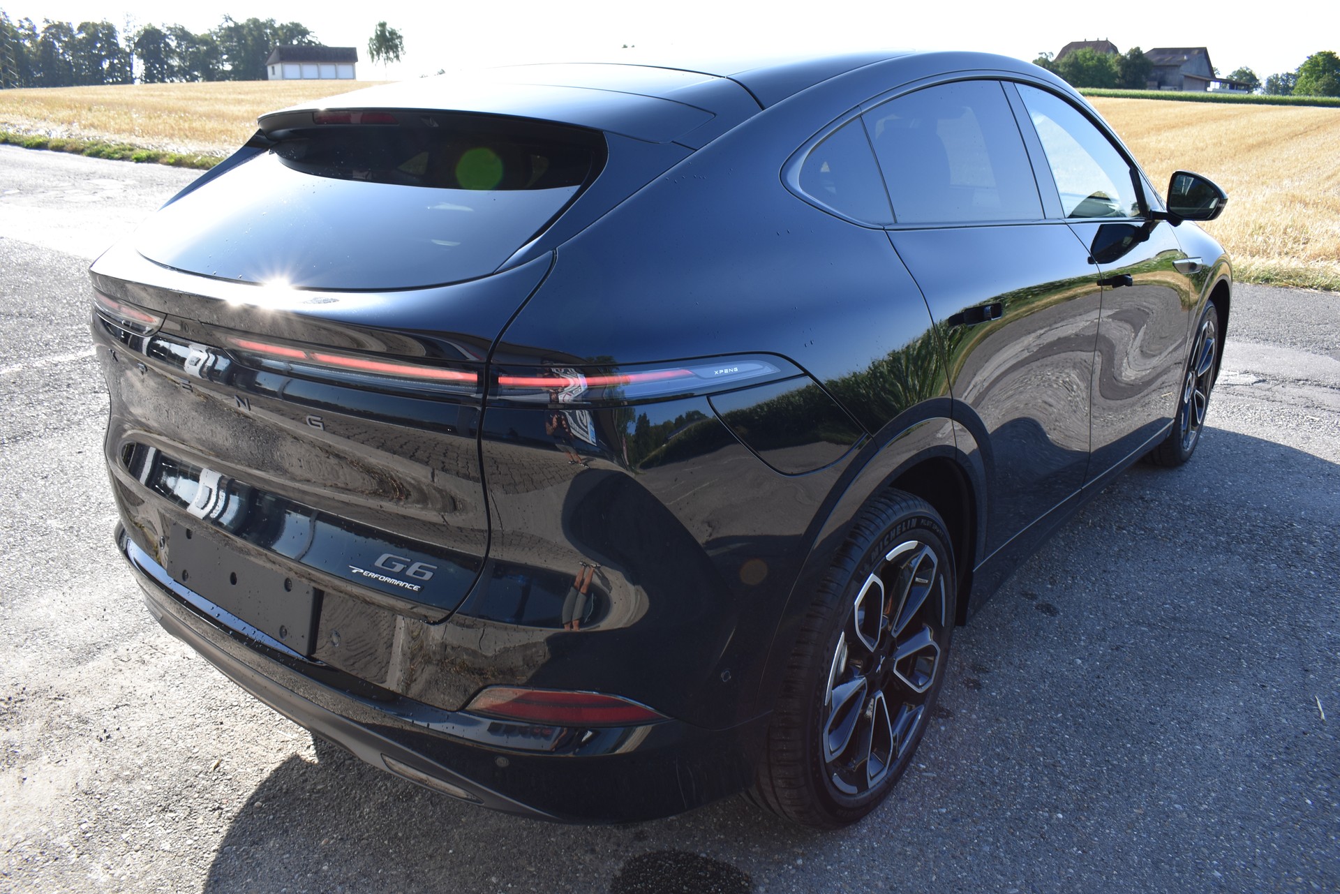 XPENG G6 80kWh Performance AWD-image-4