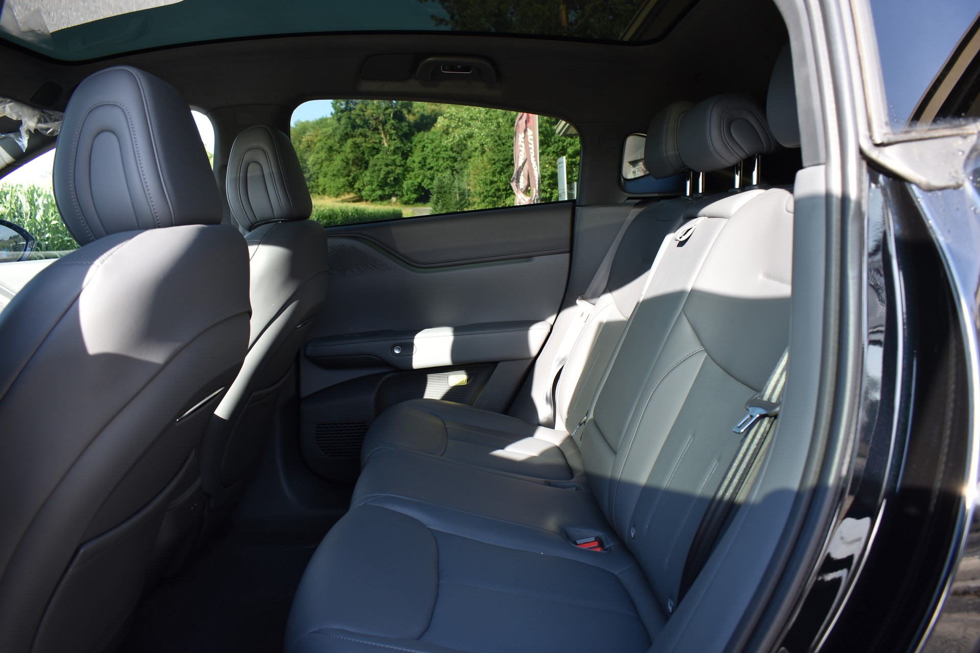 XPENG G6 80kWh Performance AWD-image-8