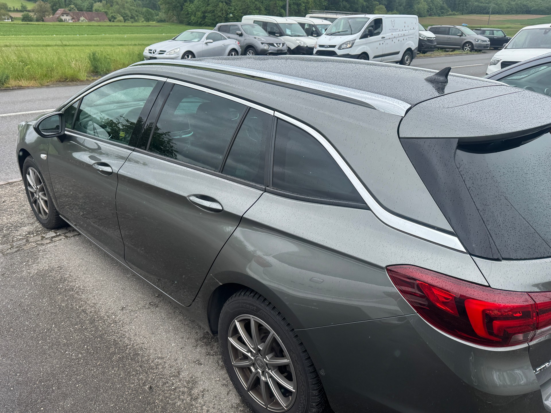OPEL Astra Sports Tourer 1.4i Turbo Edition-image-5