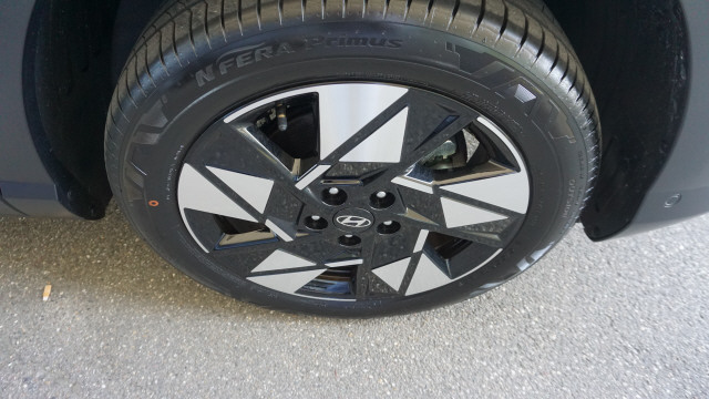 HYUNDAI Kona 1.6 HEV Vertex-image-6