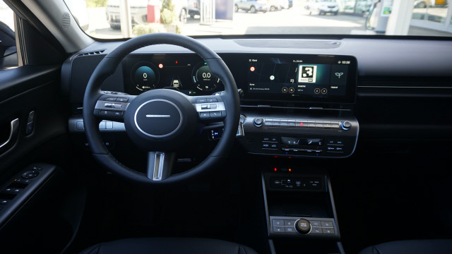 HYUNDAI Kona 1.6 HEV Vertex-image-11