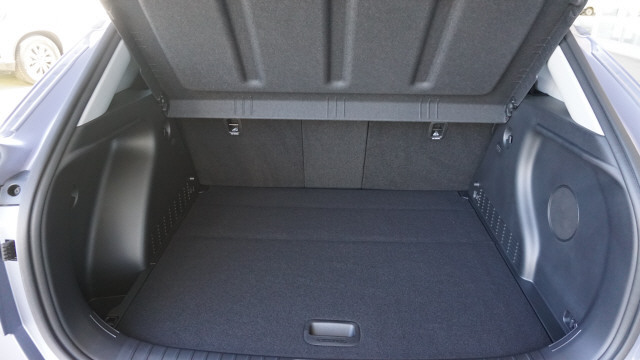 HYUNDAI Kona 1.6 HEV Vertex-image-7
