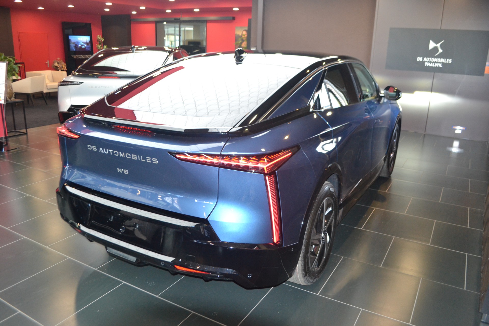 DS AUTOMOBILES No 8 Pallas-image-3