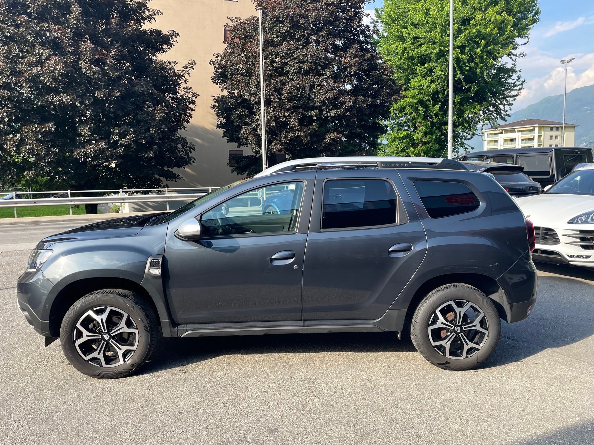 DACIA Duster dCi 115 Prestige 4x4-image-7