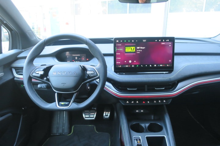 SKODA Elroq RS 4x4-image-9