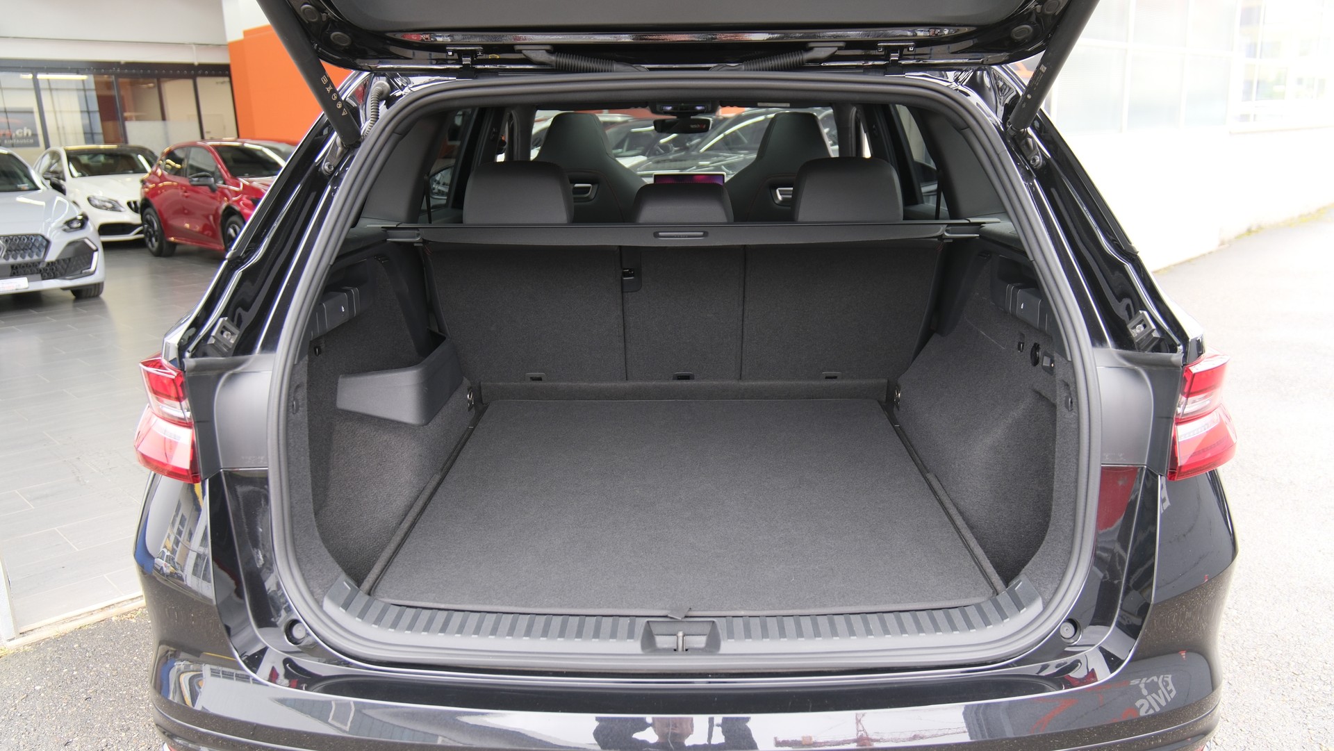 SKODA Kodiaq 2.0 TSI RS 4x4-image-22