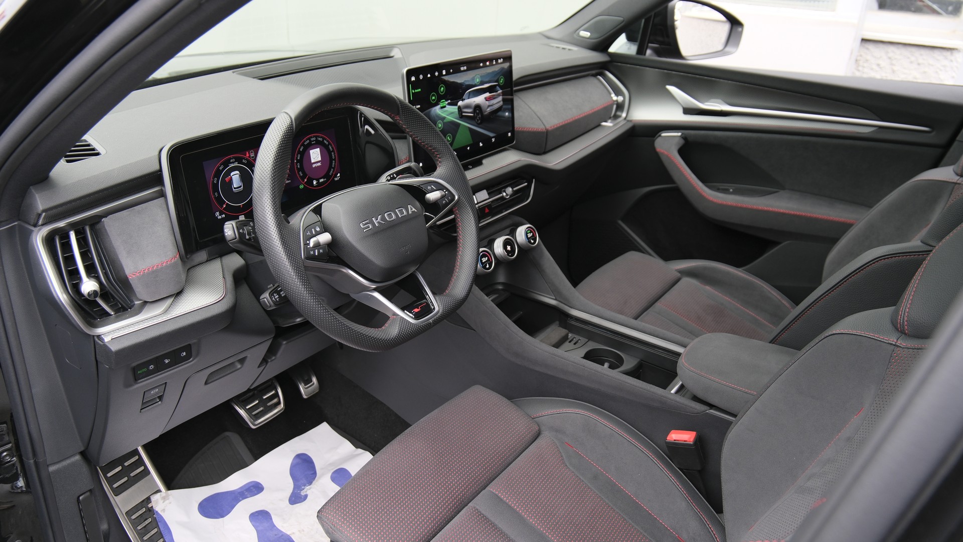 SKODA Kodiaq 2.0 TSI RS 4x4-image-2