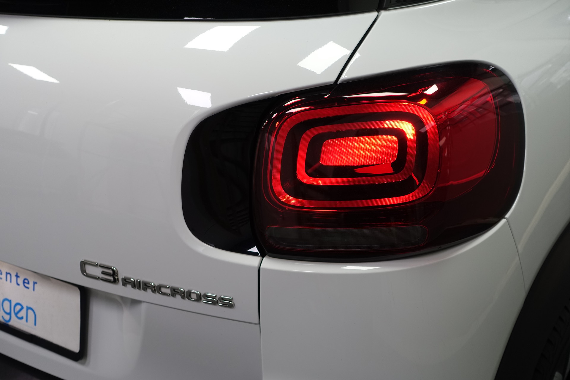 CITROEN C3 Aircross 1.2 PureTech 130 Shine-image-7