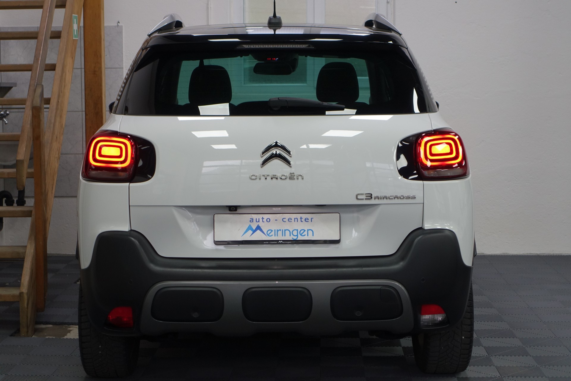 CITROEN C3 Aircross 1.2 PureTech 130 Shine-image-6