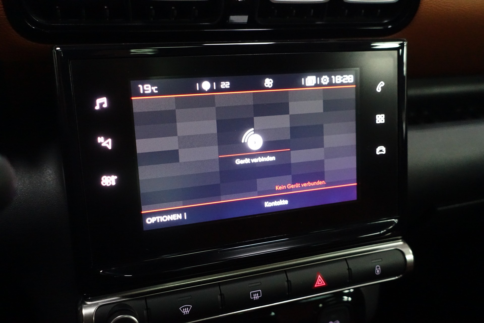 CITROEN C3 Aircross 1.2 PureTech 130 Shine-image-30