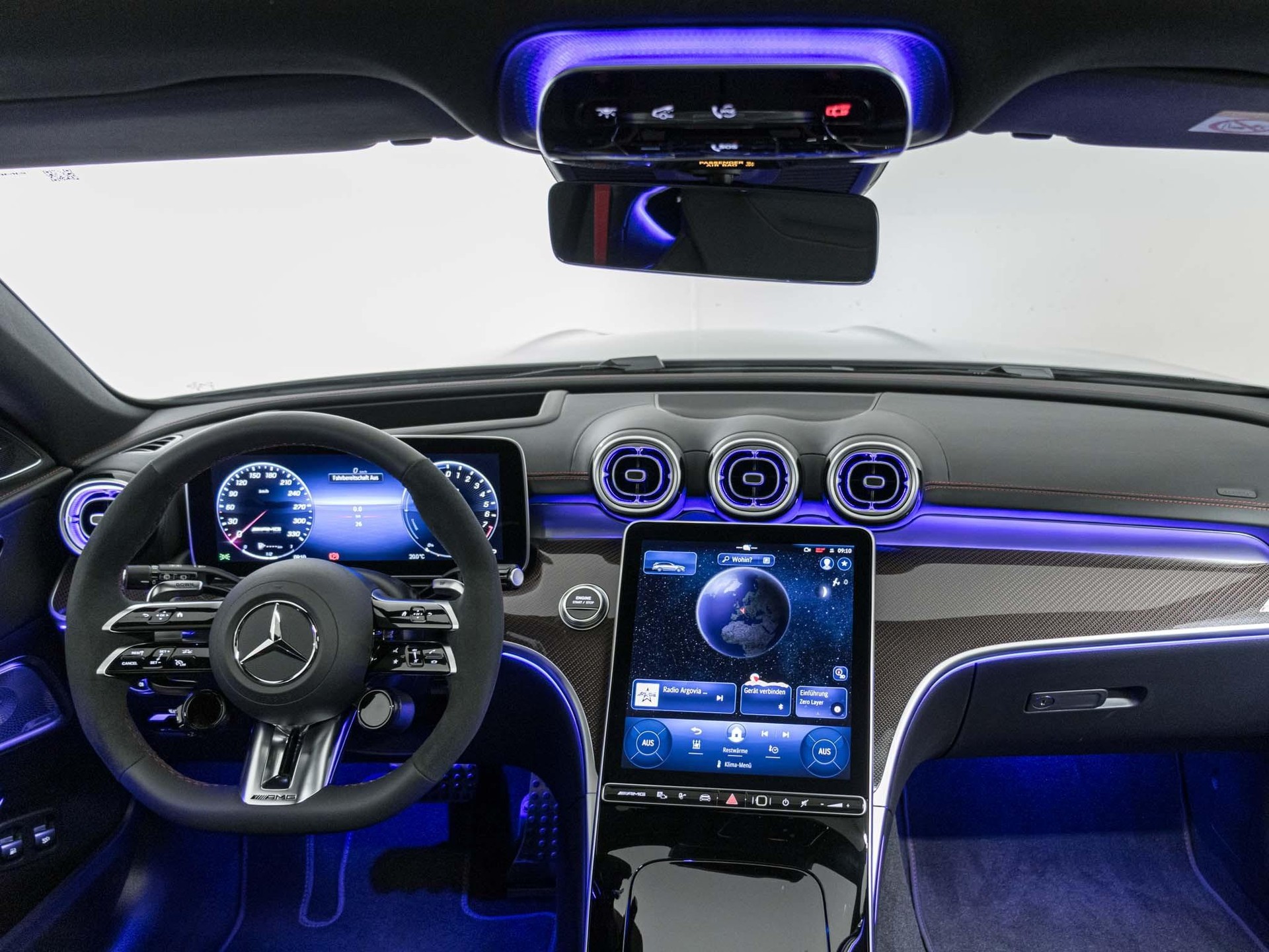 MERCEDES-BENZ C 63 AMG S E Performance 4MATIC T-Modell "Executive Edition"-image-11