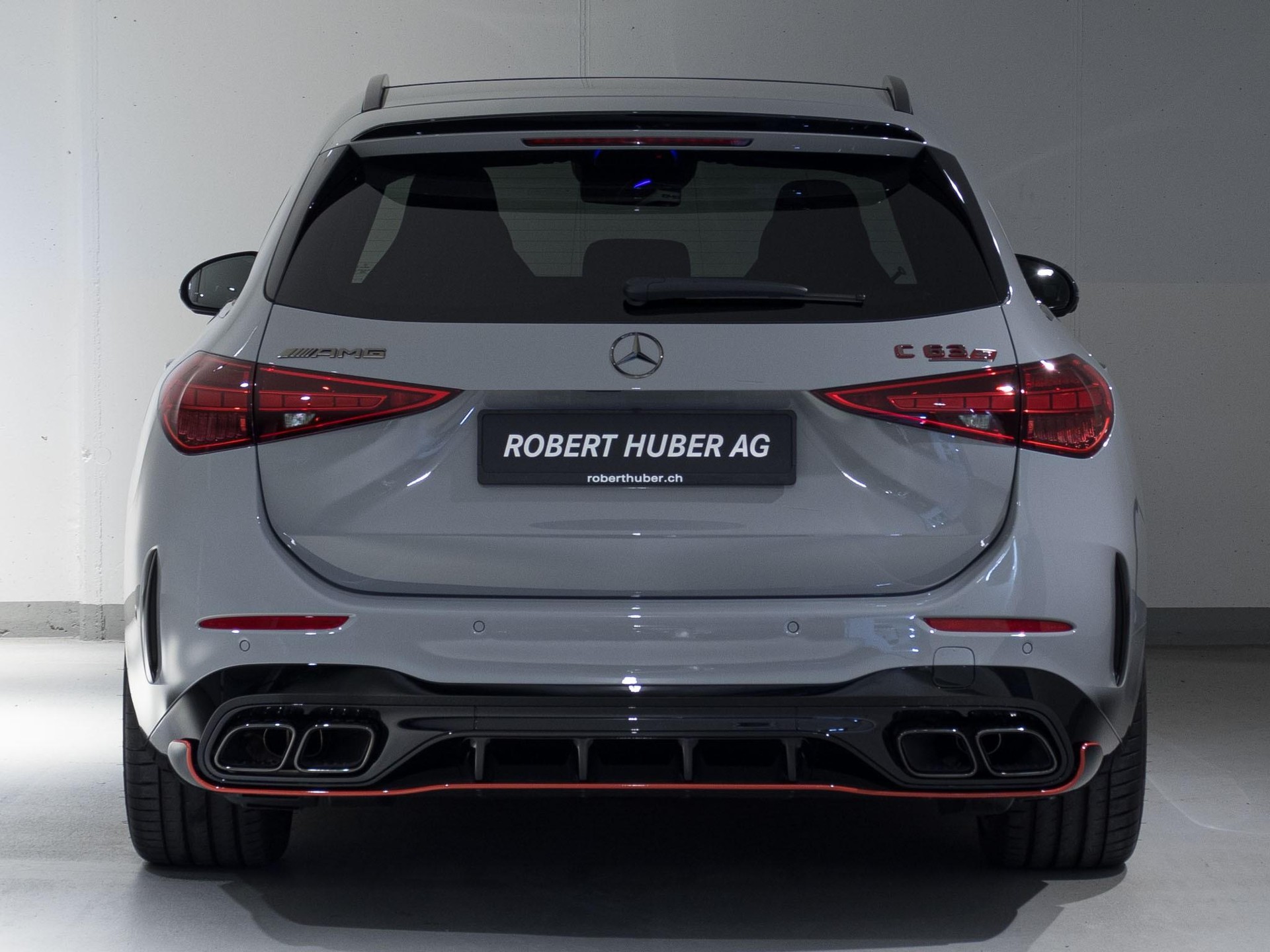 MERCEDES-BENZ C 63 AMG S E Performance 4MATIC T-Modell "Executive Edition"-image-6
