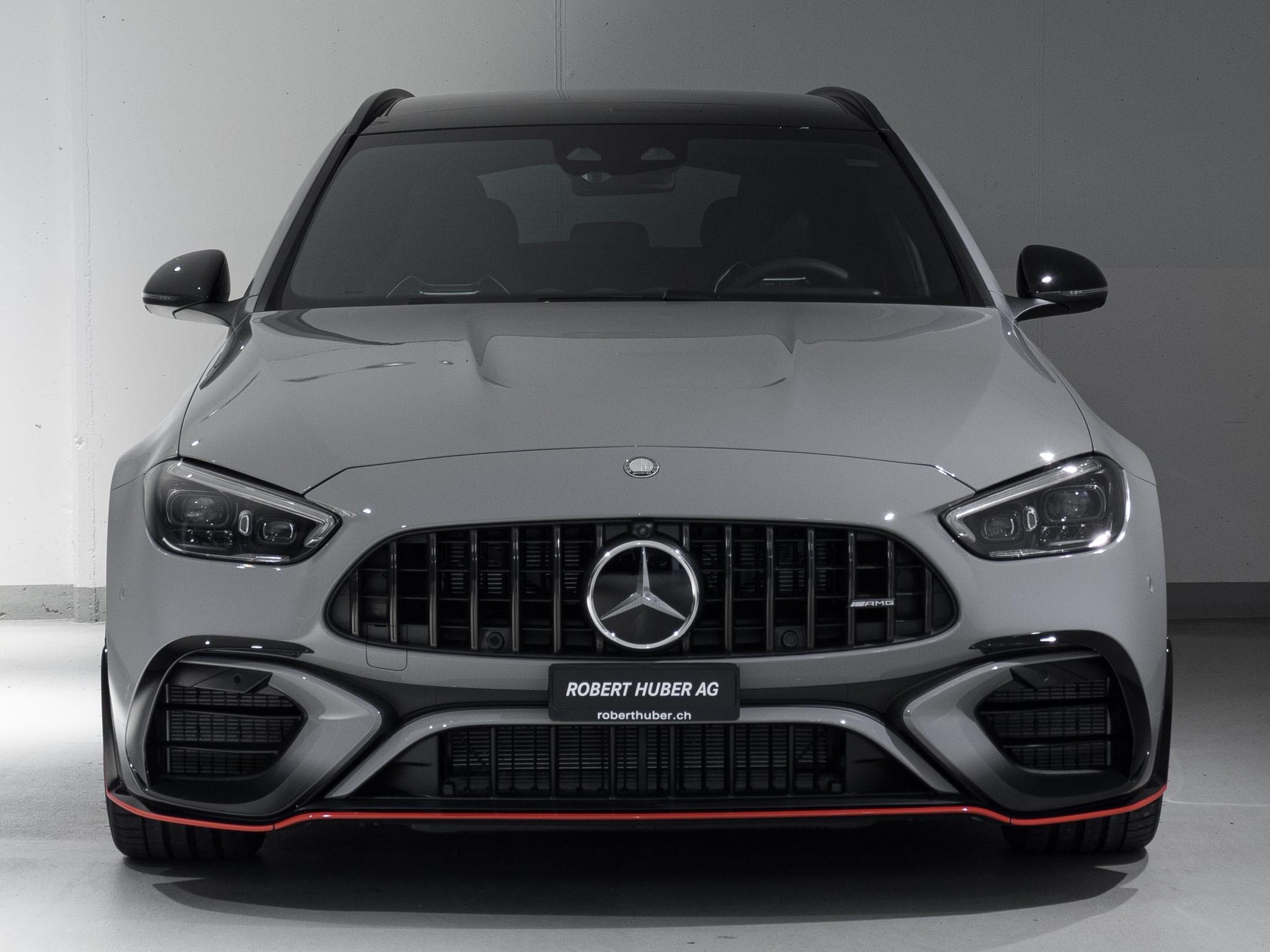 MERCEDES-BENZ C 63 AMG S E Performance 4MATIC T-Modell "Executive Edition"-image-2