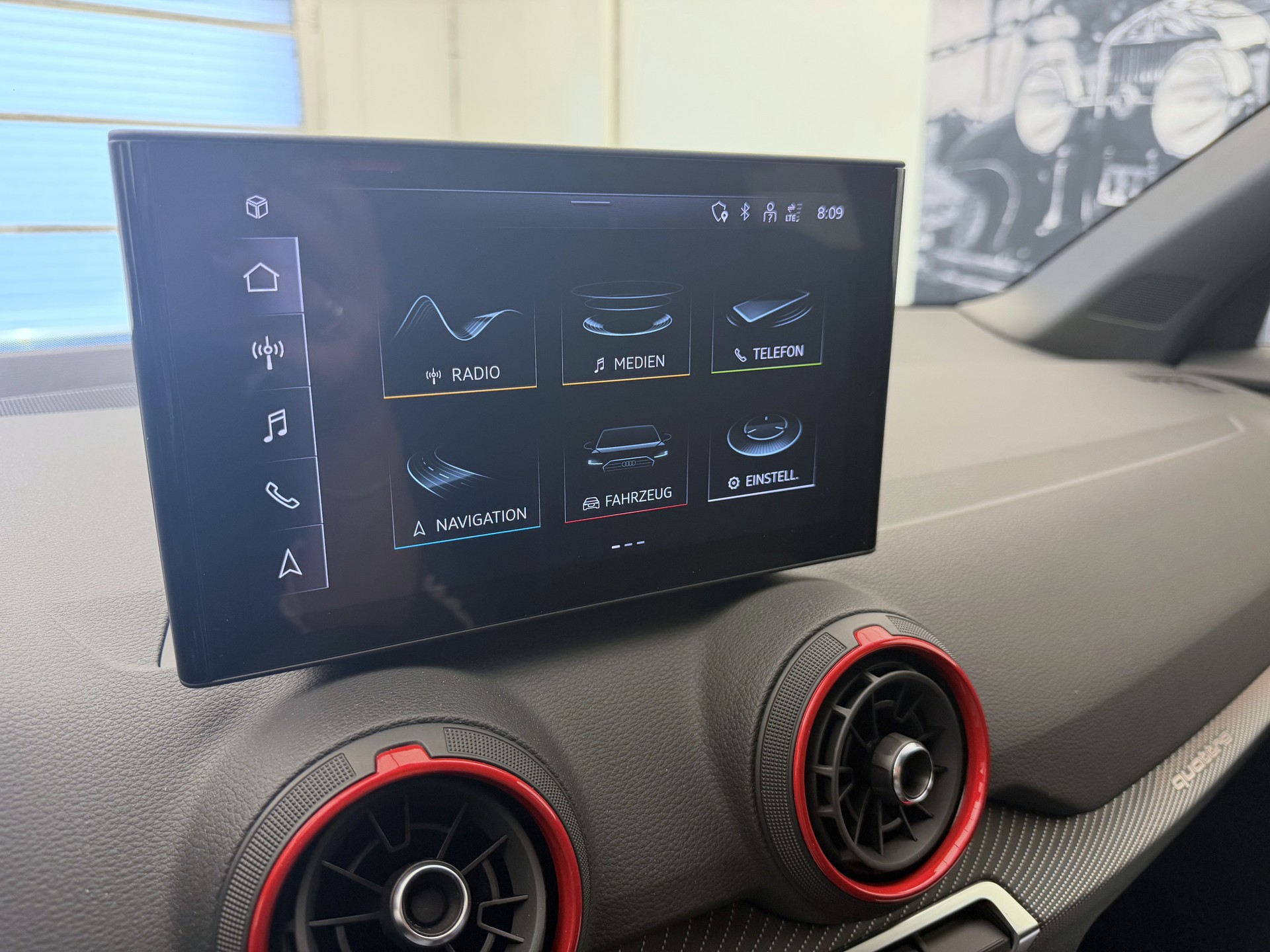 AUDI SQ2 TFSI quattro S-tronic-image-15