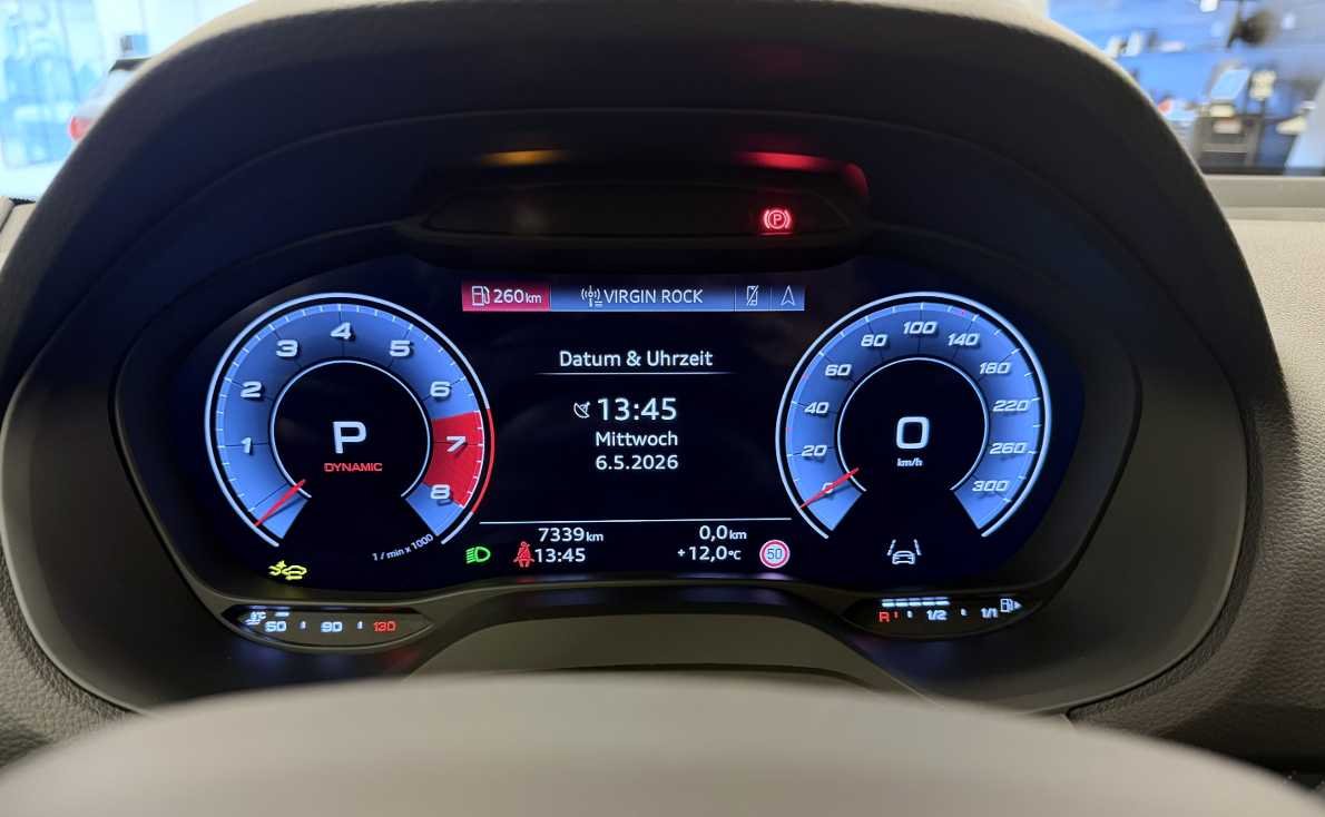 AUDI SQ2 TFSI quattro S-tronic-image-10