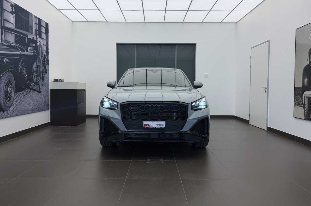 AUDI SQ2 TFSI quattro S-tronic-image-1
