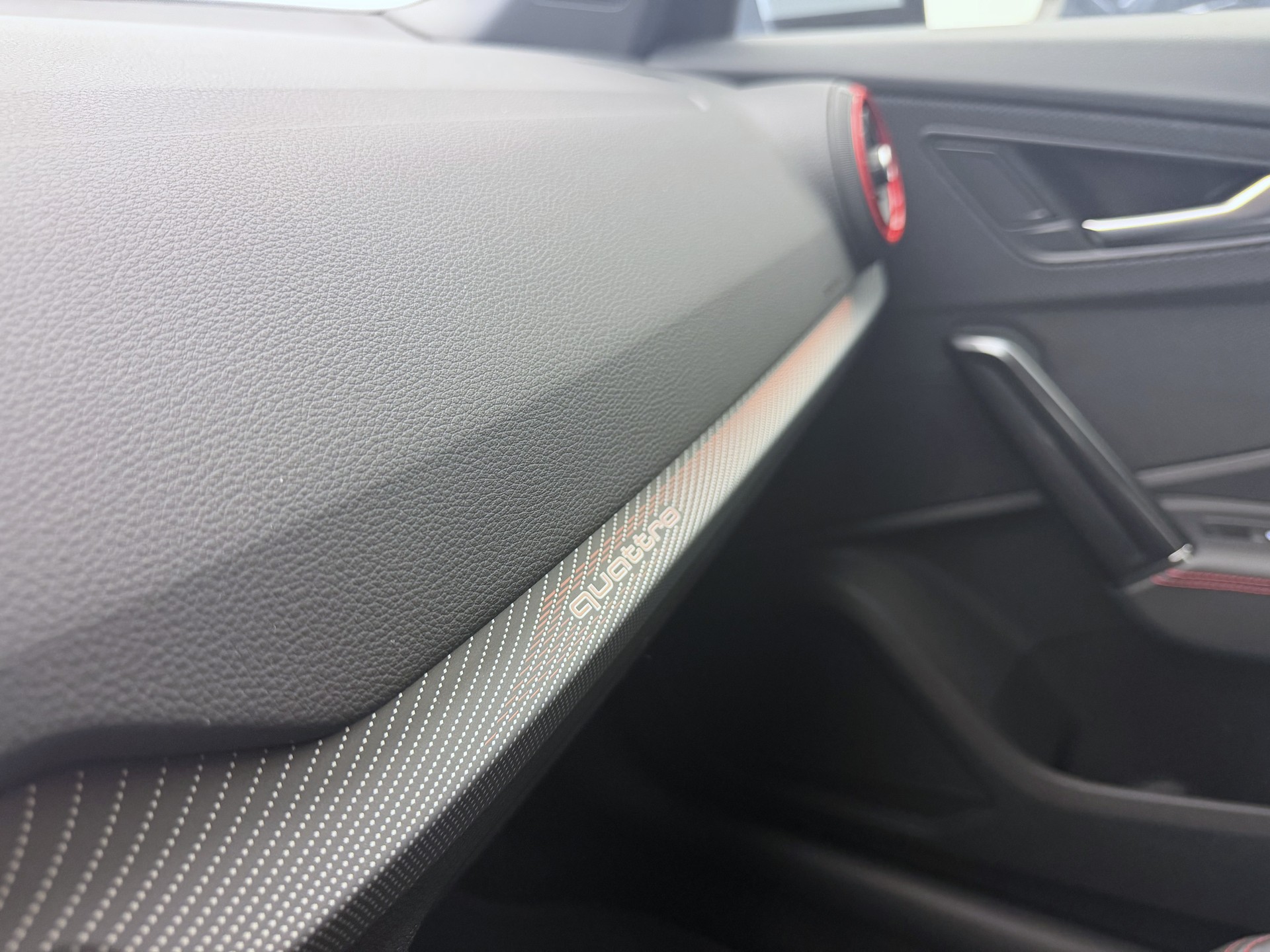 AUDI SQ2 TFSI quattro S-tronic-image-19