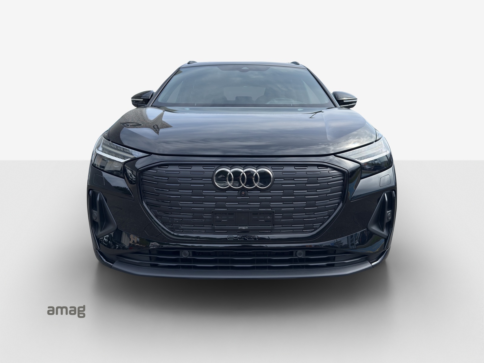 AUDI Q4 e-tron 45 Edition Swiss Ski quattro-image-6